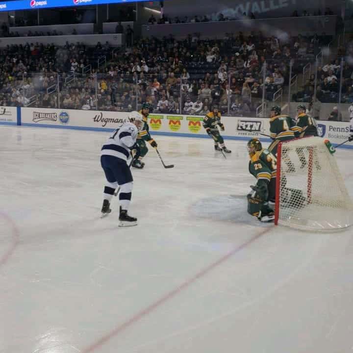You are currently viewing Penn State Hockey Stomps Canisius to Open Season