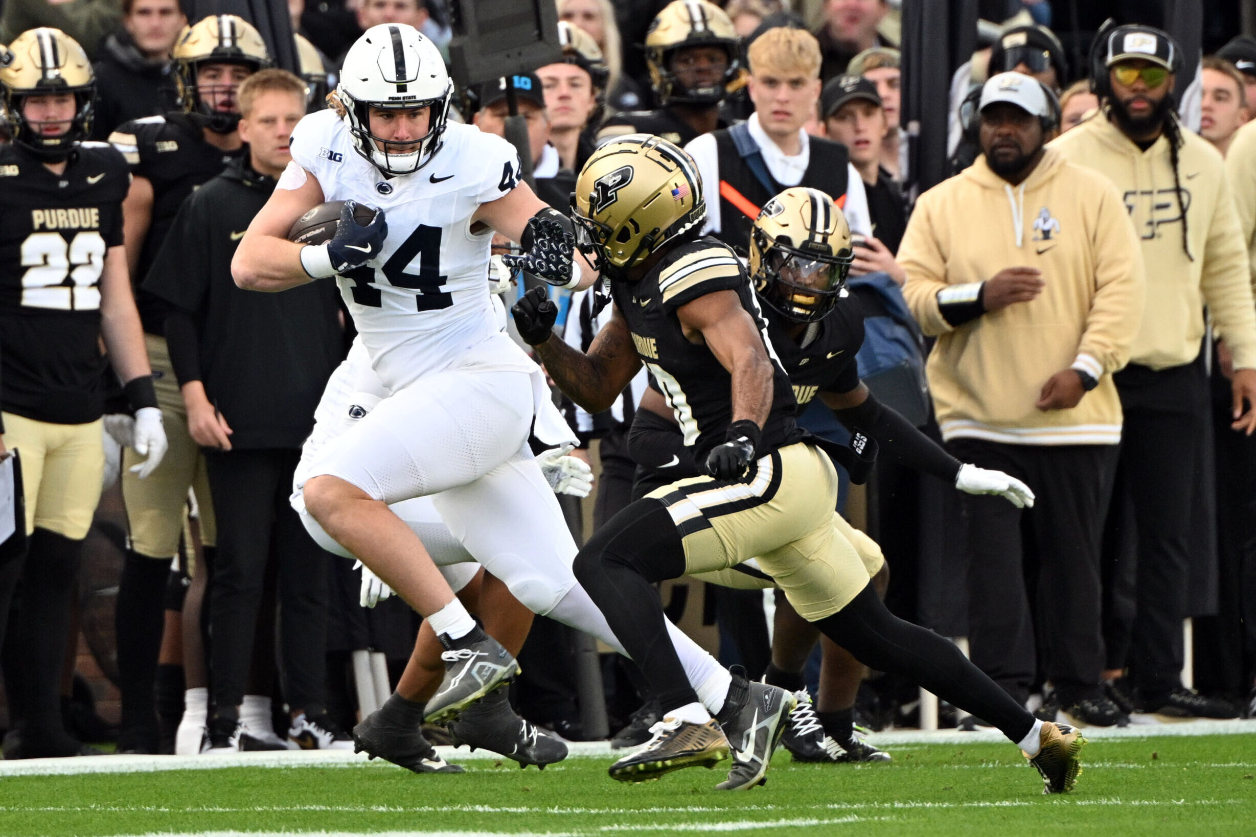 Penn State Football Game Balls, MVP From Dominant 49-10 Win Over Purdue