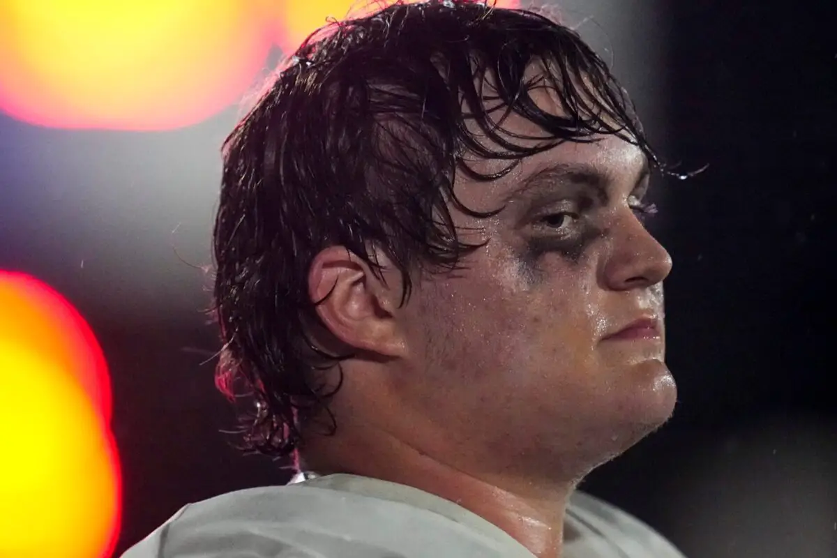 6-foot-7 Offensive Lineman Pete Eglitis, a back-to-back state champion now focused on Penn State recruitment